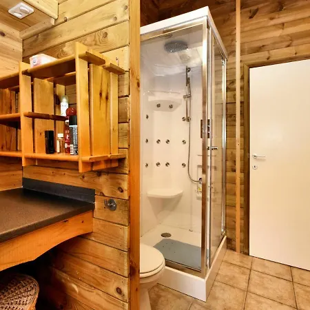 Cosy Chalet In With Fenced Garden Barvaux