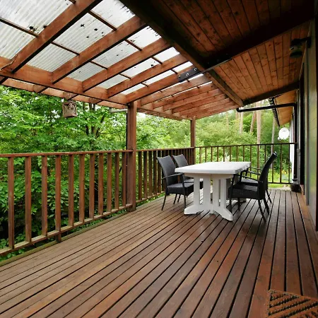 Cosy Chalet In With Fenced Garden Barvaux
