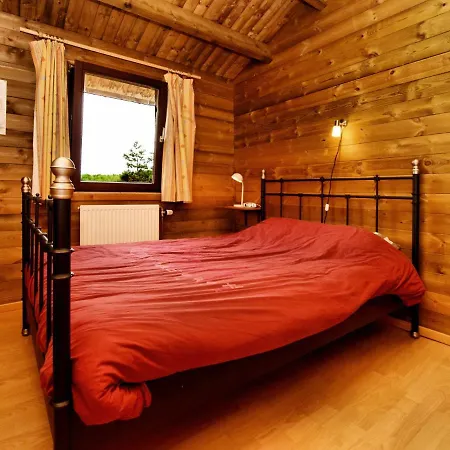 Domek alpejski Cosy Chalet In With Fenced Garden Barvaux-sur-Ourthe